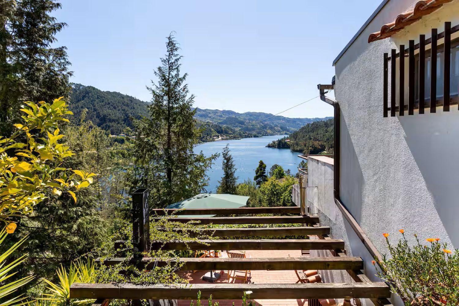 Geres Mountain Lake Views By Geres Casas ภายนอก รูปภาพ