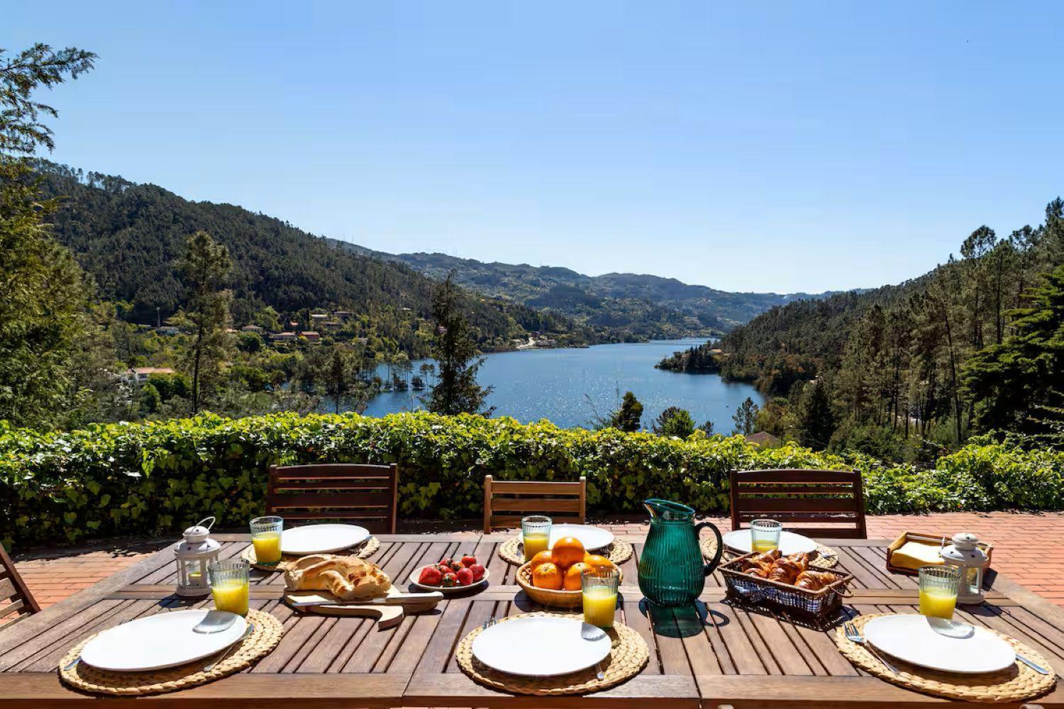 Geres Mountain Lake Views By Geres Casas ภายนอก รูปภาพ